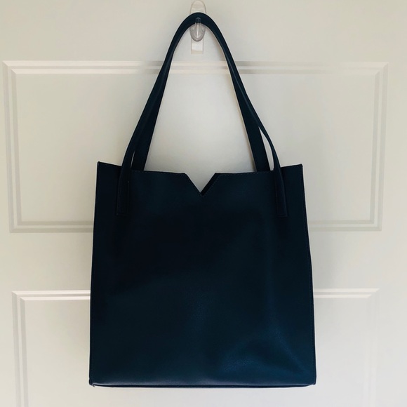 NWT Pixie Mood Vegan Leather Alicia Tote - Picture 3 of 5